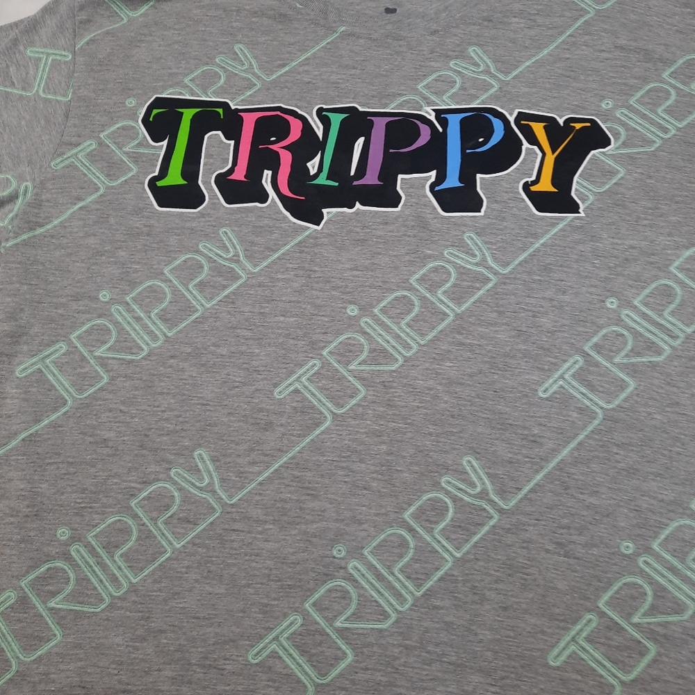 Size L Large Gray Trippy Graphic Print T-shirt Launder by Bailey